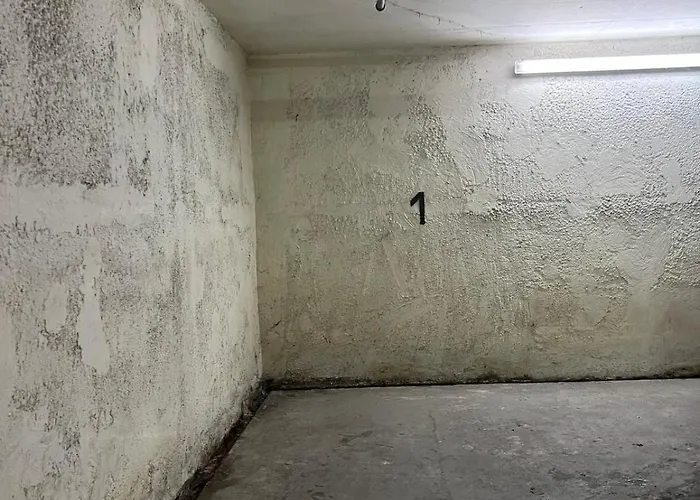 Szimpla - Free Parking Budapest